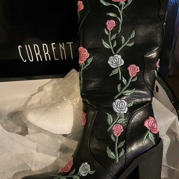 Black western Rose cowgirl boots - Picture 3 of 3